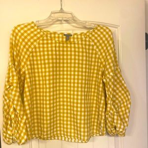 Checkered blouse bubble sleeve
